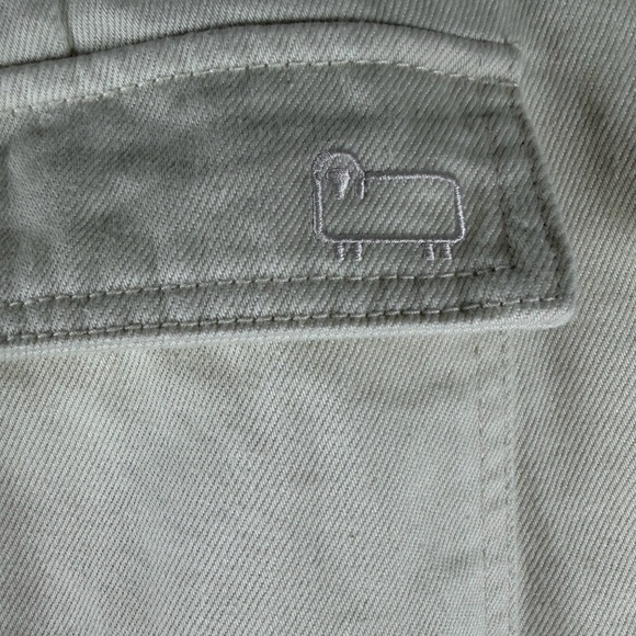 Woolrich × Target Women's Mid-Rise Barrel Leg Cargo Denim Pants Cream 2, 4 & 12 - Picture 10 of 15